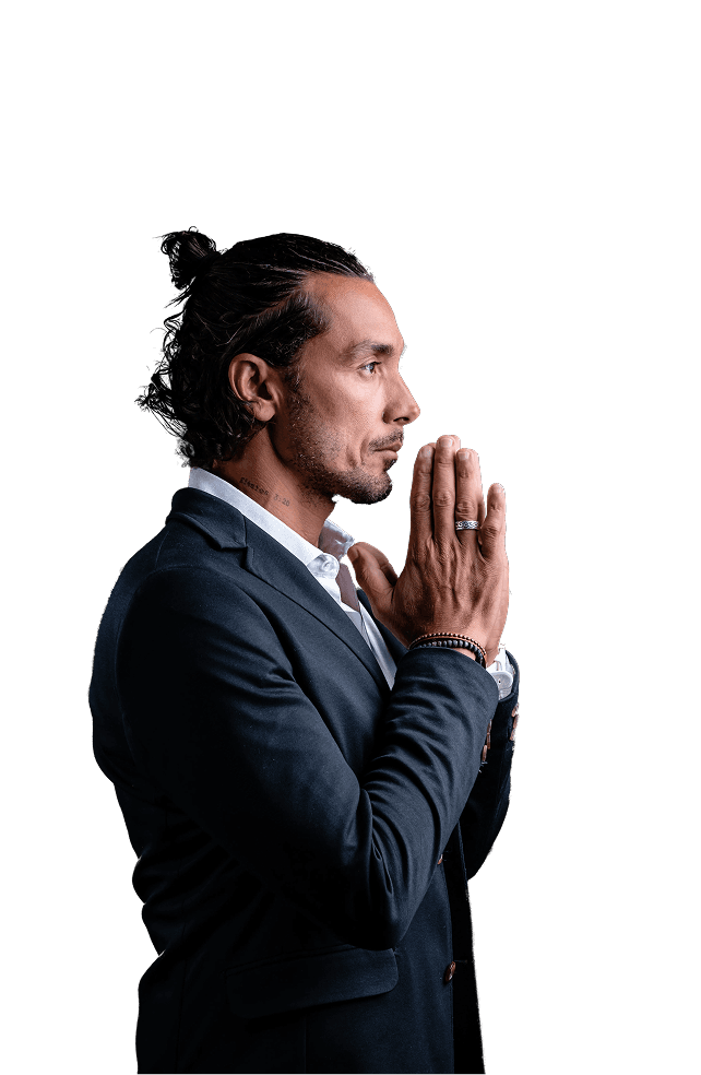 Leandro Freitas em posição de concentração